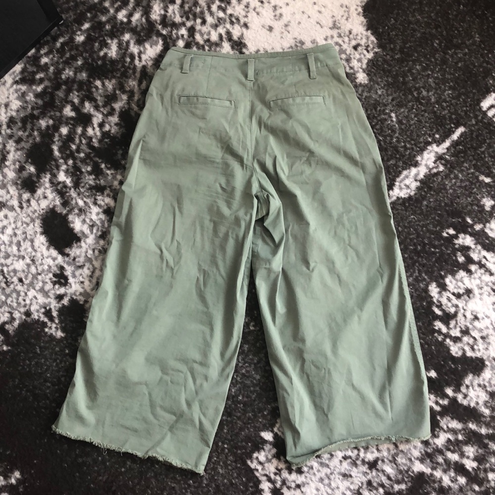 High-rise wide-leg cropped pants - Picture 3 of 4